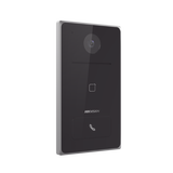 Frente de Calle METALICO PoE / Ángulo 129°H / NO requiere Monitor / PoE Estandar / IP65 / Apertura desde Hik-connect / Soporta 1 Departamento / Soporta Tarjetas Mifare / 1 Salida Relay