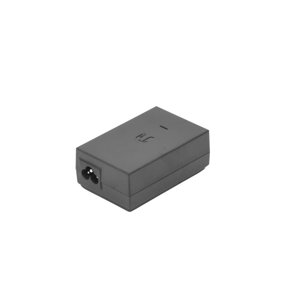 Adaptador PoE Ubiquiti de 24 VDC, 1.0 A con puerto Gigabit - Image 4