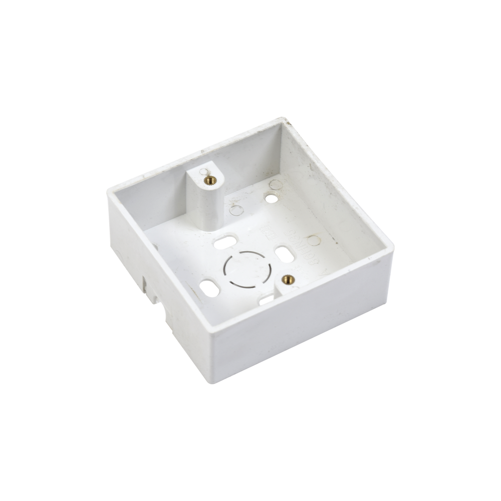 Caja plástica para instalación del botón PRO802B 86 x 86 mm
